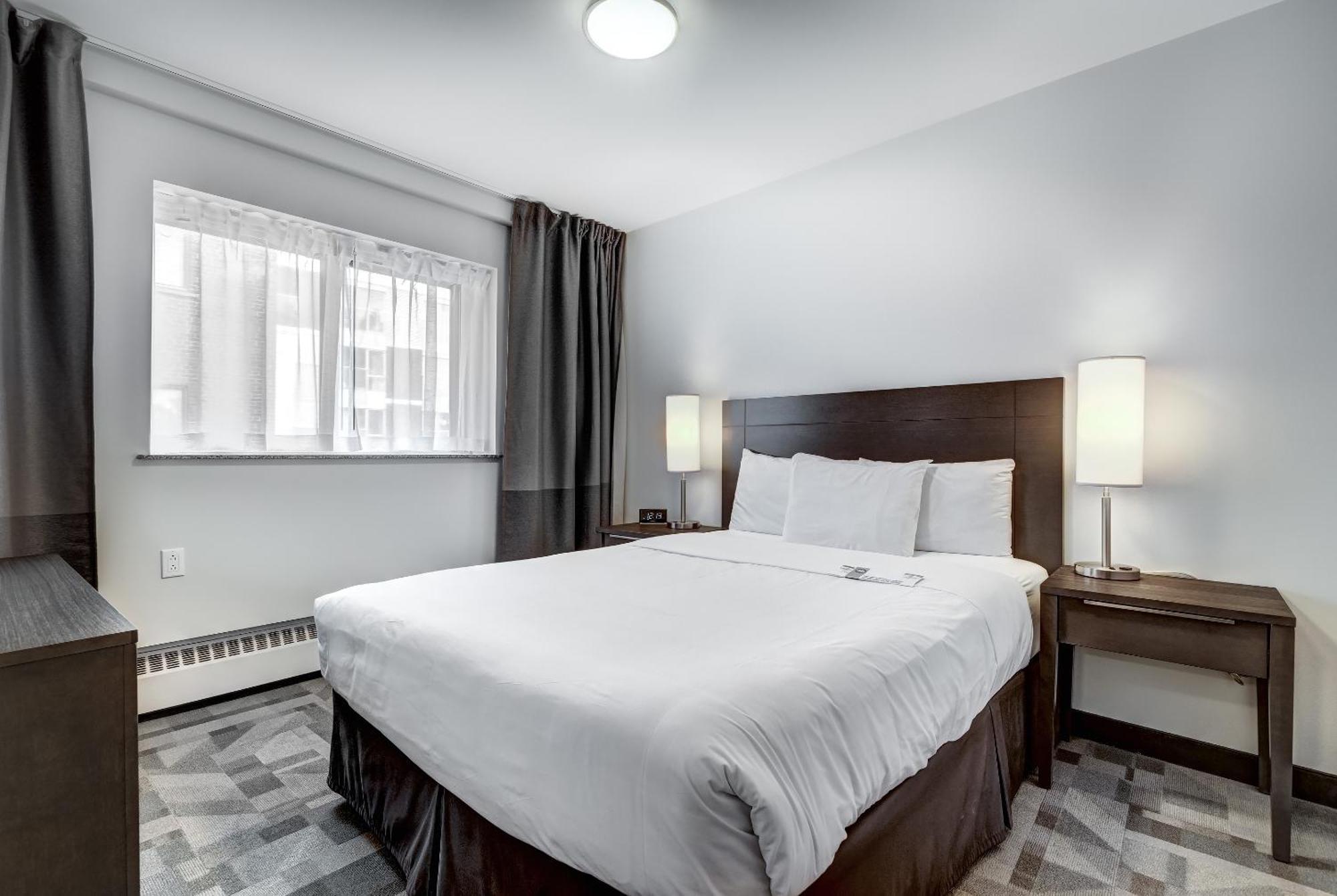 Terrasse Royale Hotel Montreal Exterior photo